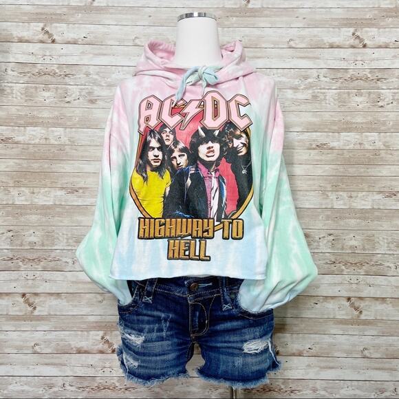 NWT AC/DC Graphic Band Crop Hoodie Tie Dye Festival Concert Boho Casual Size L - Picture 1 of 7